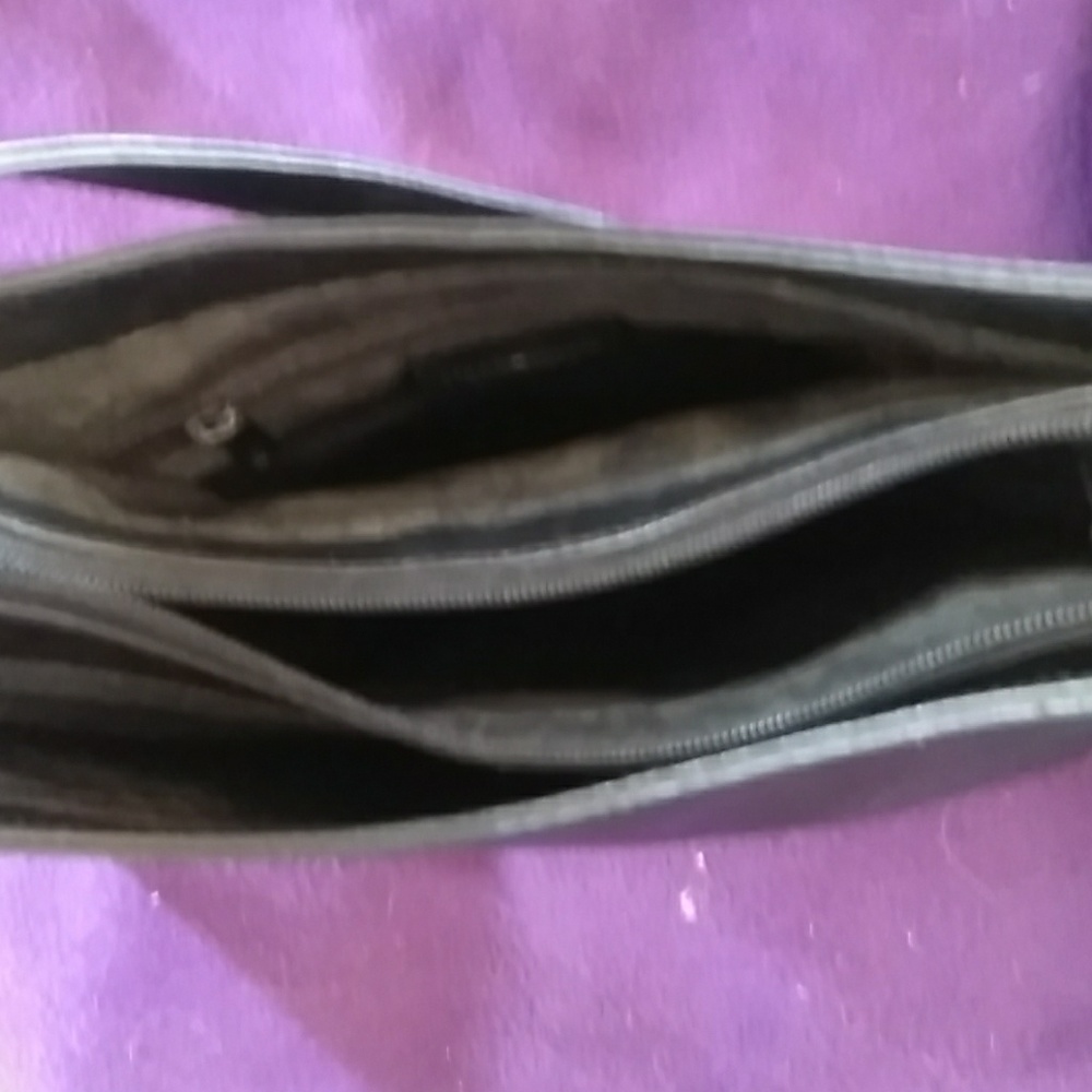 Liz Claiborne Handbag - Picture 4 of 4